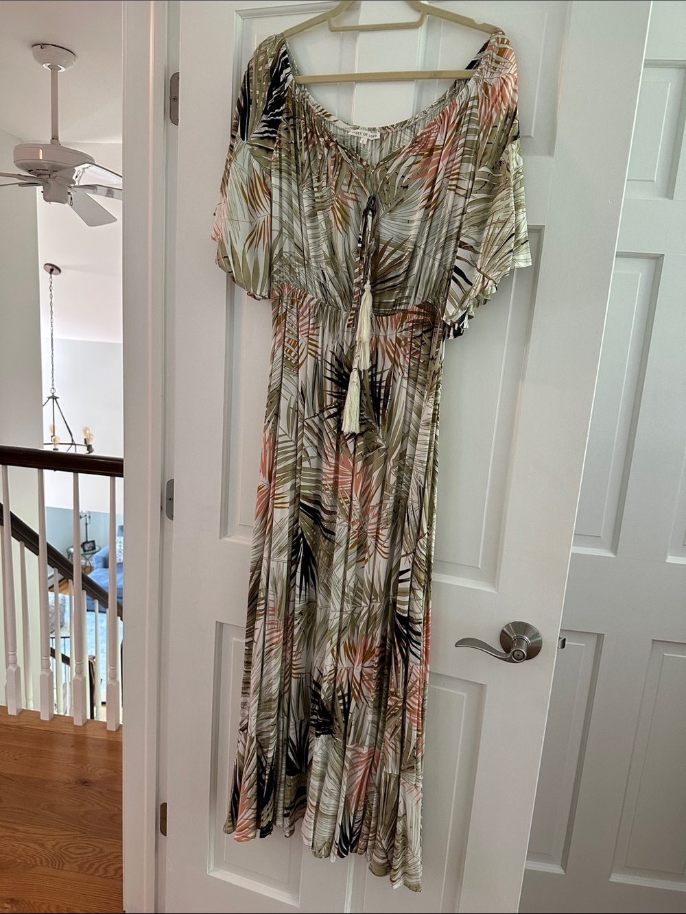Women’s Tropical Print Maxi Dress in Olive & Peach